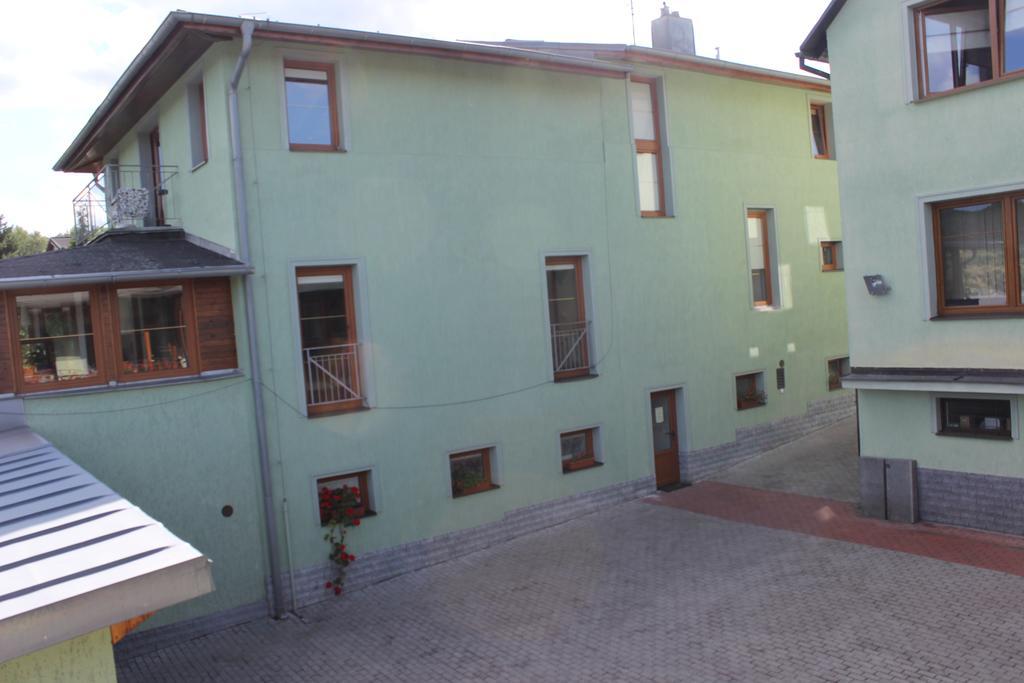 Pension Lukas Karlovy Vary Exterior photo